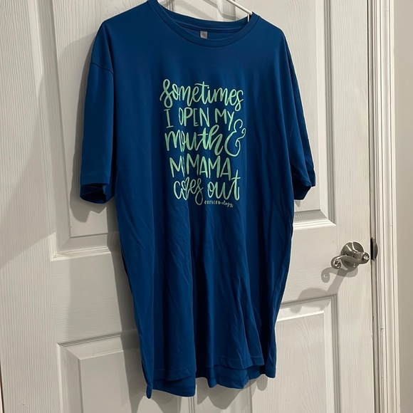 southern.ology Tops - Women’s NWT plus size xxl graphics-shirt